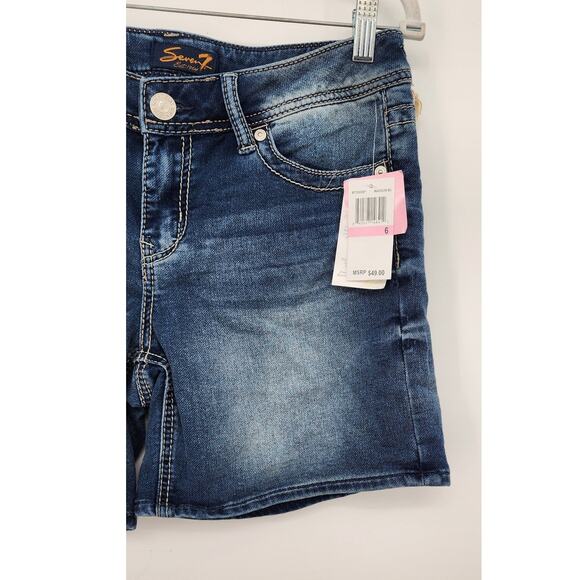 New NWT Seven Jeans Knit Denim Shorts Size 6 Longer Length Mom Short Soft - Picture 3 of 7